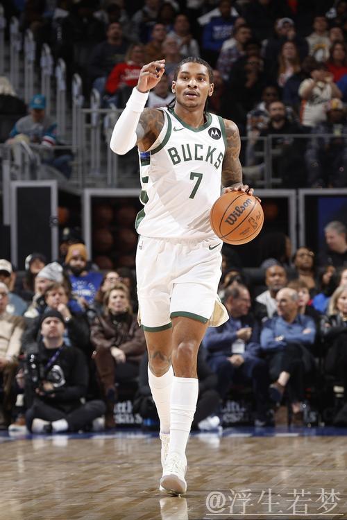 鲍威尔,小凯文波特,个个疯狂爆发崛起,管理层和泰伦卢难辞其咎 鲍威尔,小凯文波特,个个疯狂爆发崛起,管理层和泰伦卢难辞其咎