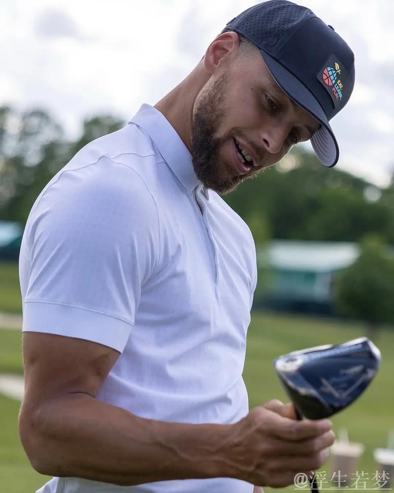 库里今日重返赛场！他回来了！